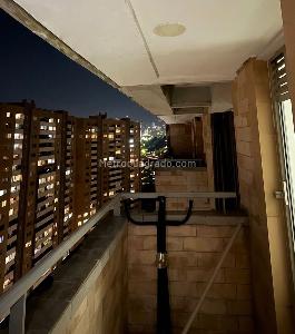 Apartamento de 2 alcobas en venta en Centro, Itagüí, 59 m² · foto 6 de 20