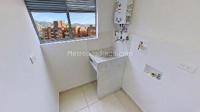 Apartamento de 2 alcobas en venta en Centro, Itagüí, 59 m² · foto 7 de 20