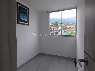 Apartamento en venta en San Antonio De Prado, Medellín · foto 17 de 20