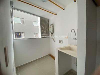 Apartamento en venta en Loma Del Indio, Medellín · foto 6 de 19