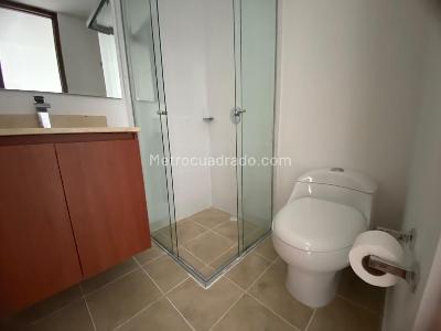 Apartamento en venta en Loma Del Indio, Medellín · foto 8 de 19