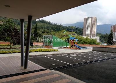 Apartamento de 2 alcobas en venta en Pan De Azucar, Sabaneta, 106 m² · foto 18 de 20