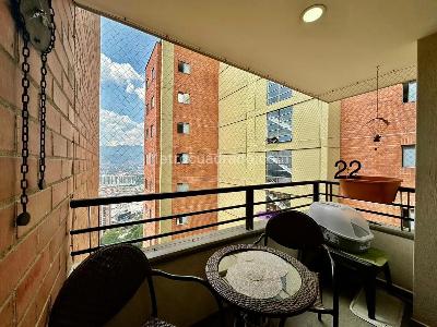 Apartamento de 3 alcobas en venta en Las Palmas, Medellín, 69 m² · foto 6 de 20