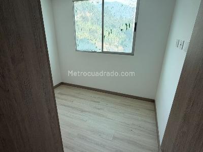 Apartamento de 3 alcobas en venta en Pan De Azucar, Sabaneta, 75 m² · foto 10 de 20