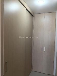 Apartamento de 3 alcobas en venta en San José, Sabaneta, 99 m² · foto 2 de 20