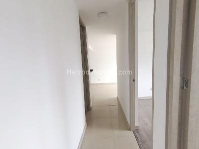 Apartamento de 3 alcobas en venta en Aves Maria, Sabaneta, 68 m² · foto 13 de 20