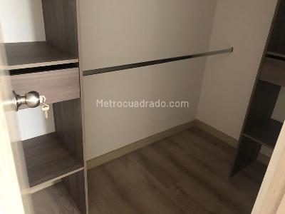 Apartamento de 3 alcobas en venta en Prados De Sabaneta, Sabaneta, 85 m² · foto 13 de 20