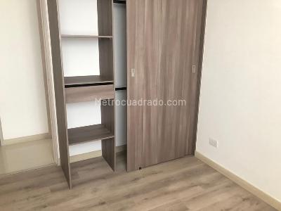 Apartamento de 3 alcobas en venta en Prados De Sabaneta, Sabaneta, 85 m² · foto 15 de 20