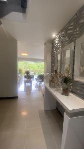 Casa de 3 alcobas en venta en Transversal Intermedia, Envigado, 249 m² · foto 15 de 20