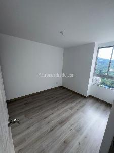 Apartamento de 3 alcobas en venta en Aves Maria, Sabaneta, 83 m² · foto 7 de 20