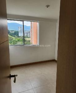 Apartamento de 3 alcobas en venta en San Remo, Sabaneta, 72 m² · foto 2 de 20