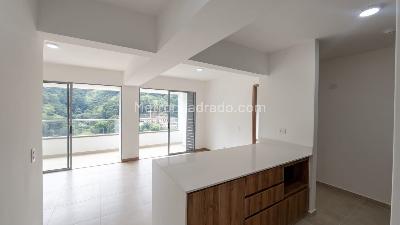 Apartamento de 2 alcobas en venta en Pan De Azucar, Sabaneta, 83 m² · foto 1 de 20