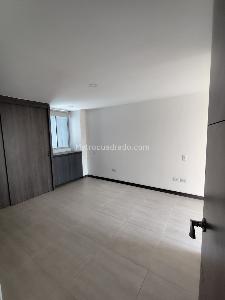 Apartamento de 3 alcobas en venta en Parque Principal, Sabaneta, 85 m² · foto 16 de 20