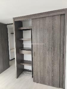 Apartamento de 3 alcobas en venta en Parque Principal, Sabaneta, 85 m² · foto 18 de 20