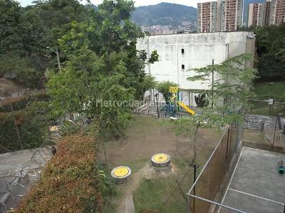 Apartamento en venta en Centro De La Moda, Itagüí · foto 5 de 20