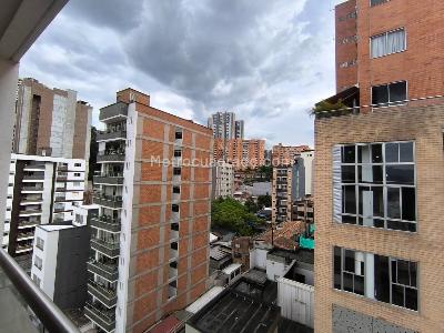 Apartamento de 2 alcobas en venta en Parque Principal, Sabaneta, 63 m² · foto 13 de 20