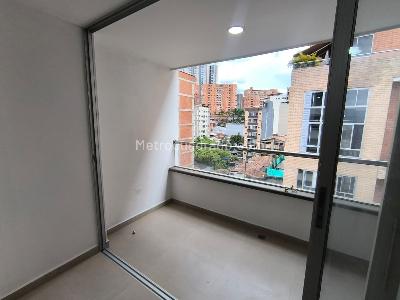 Apartamento de 2 alcobas en venta en Parque Principal, Sabaneta, 63 m² · foto 14 de 20