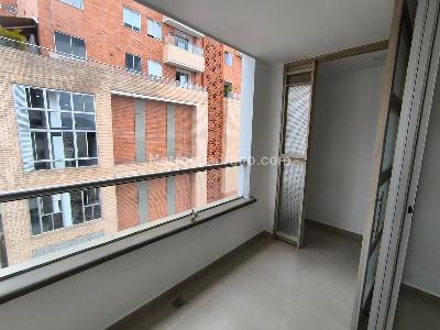 Apartamento de 2 alcobas en venta en Parque Principal, Sabaneta, 63 m² · foto 9 de 20