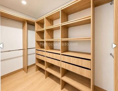 Apartamento en venta en Lalinde, Medellín · foto 14 de 20