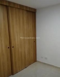Apartamento de 3 alcobas en venta en El Guayabo, Itagüí, 57 m² · foto 2 de 20