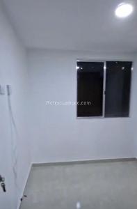 Apartamento de 3 alcobas en venta en El Guayabo, Itagüí, 57 m² · foto 5 de 20