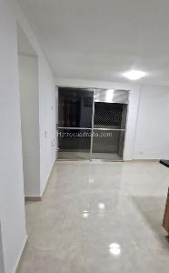 Apartamento de 3 alcobas en venta en El Guayabo, Itagüí, 57 m² · foto 7 de 20