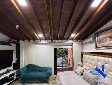 Casa de 3 alcobas en venta en Intermedia, Envigado, 270 m² · foto 6 de 20