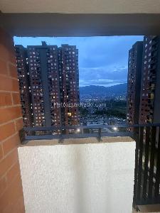 Apartamento en venta en El Guayabo, Itagüí · foto 19 de 20