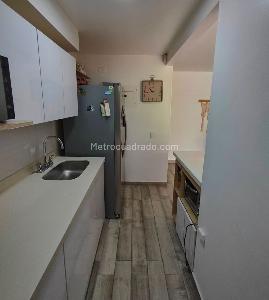 Apartamento de 3 alcobas en venta en El Chingui, Envigado, 66 m² · foto 2 de 20