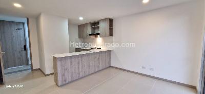 Apartamento en venta en Centro, Itagüí · foto 11 de 20