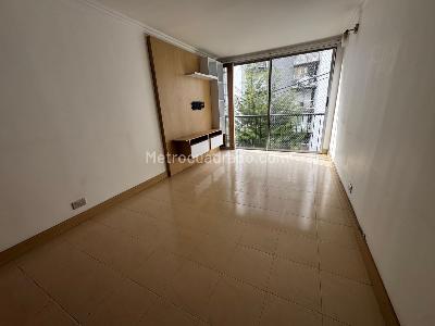 Apartamento en venta en Loma Del Indio, Medellín · foto 3 de 20