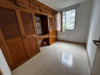 Apartamento en venta en Loma Del Indio, Medellín · foto 7 de 20