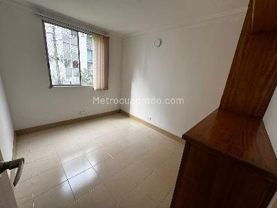 Apartamento en venta en Loma Del Indio, Medellín · foto 9 de 20