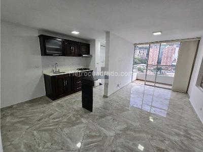 Apartamento de 3 alcobas en venta en Prados De Sabaneta, Sabaneta, 65 m² · foto 13 de 20