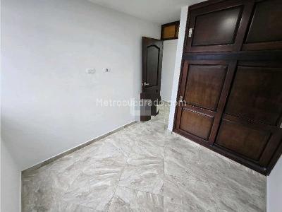 Apartamento de 3 alcobas en venta en Prados De Sabaneta, Sabaneta, 65 m² · foto 16 de 20