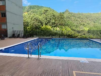 Apartamento de 1 alcoba en venta en San Jose, Sabaneta, 57 m² · foto 9 de 20