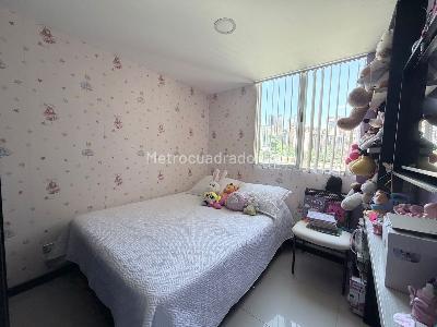 Apartamento de 3 alcobas en venta en Restrepo Naranjo, Sabaneta, 72 m² · foto 11 de 20