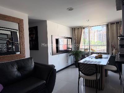 Apartamento de 3 alcobas en venta en Restrepo Naranjo, Sabaneta, 72 m² · foto 2 de 20