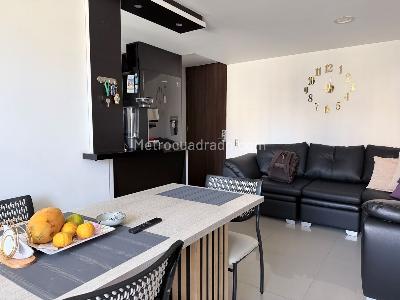 Apartamento de 3 alcobas en venta en Restrepo Naranjo, Sabaneta, 72 m² · foto 4 de 20