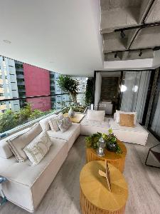 Apartamento de 3 alcobas en venta en Loma De Las Brujas, Envigado, 147 m² · foto 2 de 20