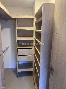 Apartamento de 3 alcobas en venta en Camino Verde, Envigado, 75 m² · foto 10 de 20
