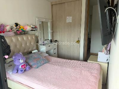 Apartamento de 3 alcobas en venta en Tierra Grata Bruja Encantadora, Envigado, 188 m² · foto 19 de 20