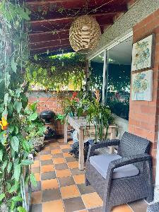 Casa de 3 alcobas en venta en Transversal Intermedia, Envigado, 190 m² · foto 10 de 20