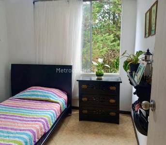 Apartamento de 3 alcobas en venta en Loma Del Chocho, Envigado, 81 m² · foto 6 de 20