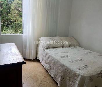 Apartamento de 3 alcobas en venta en Loma Del Chocho, Envigado, 81 m² · foto 9 de 20