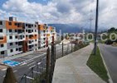 Apartamento de 2 alcobas en venta en El Poblado La Florida, Medellín, 54 m² · foto 12 de 20