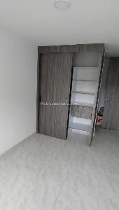 Apartamento de 2 alcobas en venta en El Poblado La Florida, Medellín, 54 m² · foto 6 de 20
