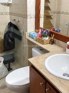 Apartamento de 2 alcobas en venta en Uribe Angel, Envigado, 72 m² · foto 12 de 20