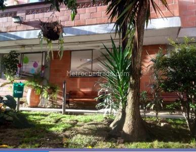 Apartamento de 2 alcobas en venta en Uribe Angel, Envigado, 72 m² · foto 7 de 20