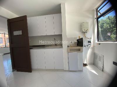 Apartamento de 2 alcobas en venta en Poblado San Diego, Medellín, 78 m² · foto 6 de 20